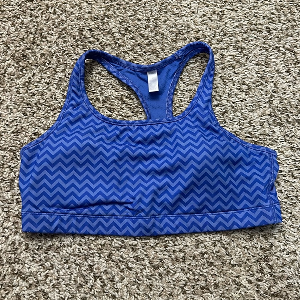 Gap Chevron Print Sports Bra